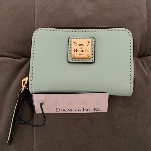 Dooney and bourke mini wallet Clearance